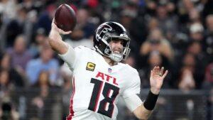 Falcons snap 4-game losing streak in much-needed win over Raiders