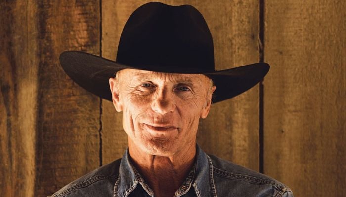 Ed Harris reveals a surprising personal tragedy in the middle of the career update