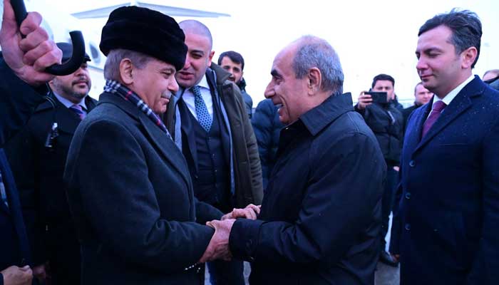 Prime Minister Shehbaz Sharif was warmly received by the first viceprimer Minister Yaqub Abdulla Oğlu Eyyubov at the Heydar Aliyev International Airport on February 23, 2025. - I ask for