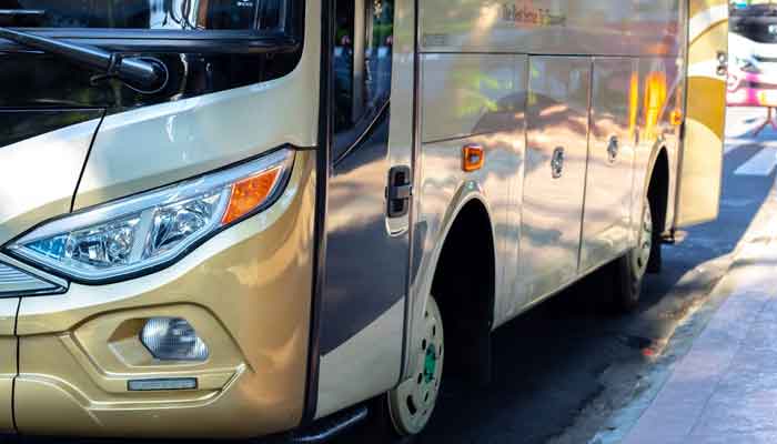 The representation image shows a bus. - Unspash/File