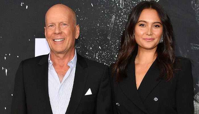 Bruce Willis's wife, Emma, ​​drops photos of 2009