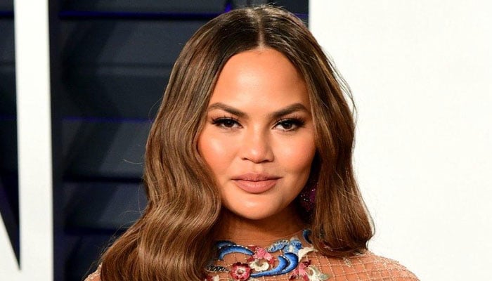 Chrissy Teigen becomes honest about his sobriety trip