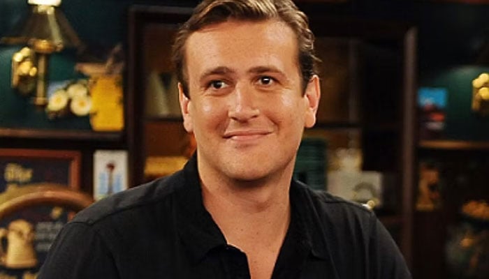 Jason Segel looks back in his form of experience in your mother