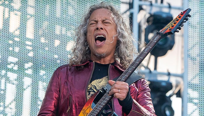 Kirk Hammet names the album 'Shaky Metallica