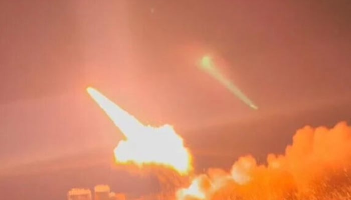 Pakistan releases videos that show the destruction caused during the Bunyan-Mou-Marshals operation, with images that capture thick smoke, intense fires and the complete demolition of several Indian military objectives. - Application