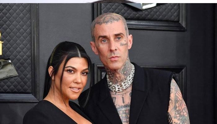 Travis Barker publishes Snaps Insen Snaps of Son Rocky