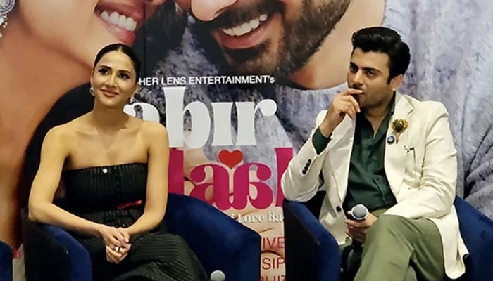 Fawad Khan and Vaani Kapoor in the musical launch event of the movie Abir Gulaal in Dubai. - PakGazette News