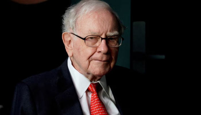 Warren Buffett, CEO of Berkshire Hathaway Inc, pauses while playing Bridge as part of the weekend of the company's annual meeting in Omaha, Nebraska, on May 6, 2018. - Reuters