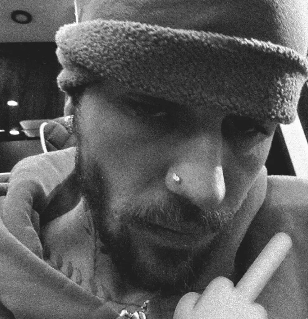 Justin Bieber shares a strong message to fans on social networks