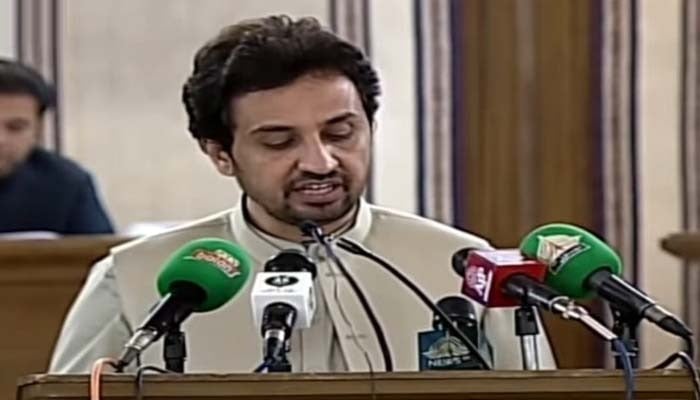 Baluchistan Finance Minister Mir Shoaib Noshherwani presents the budget for fiscal year 26 during the assembly session. —Screengrab/YouTube