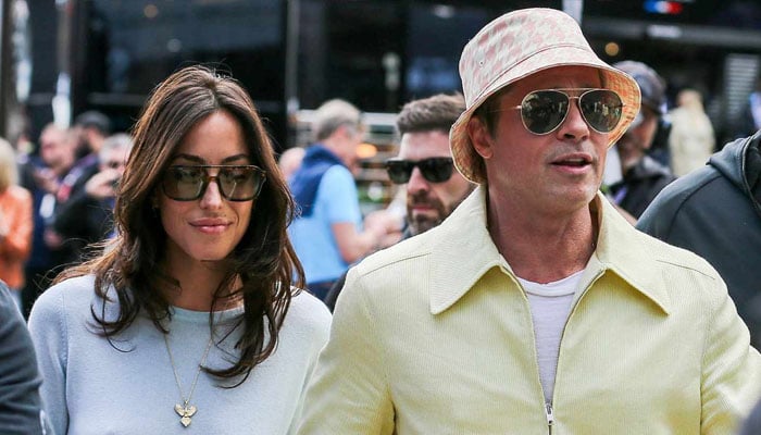 Brad Pitt flirted with Extras F1 from left to right despite Ramon's ines relationship