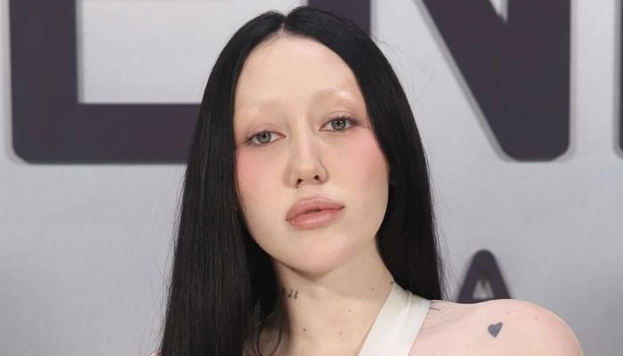 Noah Cyrus makes a bomb announcement