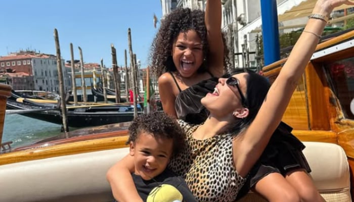 Kylie Jenner shares adorable photos from Stormi, vacation air
