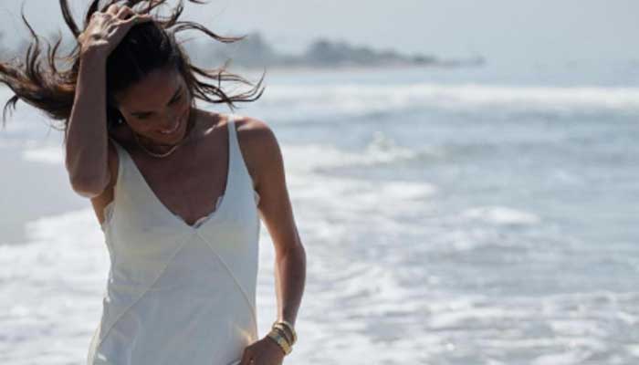 Meghan Markle Angude in a new photo while suggesting new projects