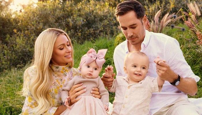 Paris Hilton sprouts on the husband on Father's Day