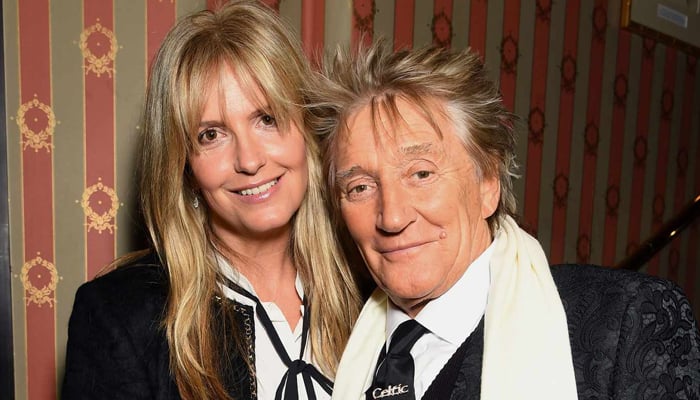Rod Stewart, Penny Lancaster's address' was bygone in the wedding anniversary medium