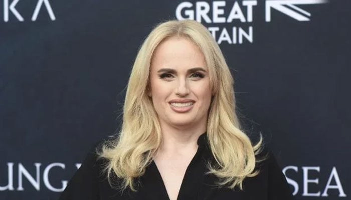 The rebel Wilson reveals that his nose was cut on the set of the bride