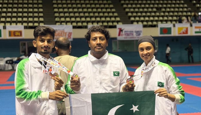 Pakistani participants in the Karate championship in southern Asia. - Reporter