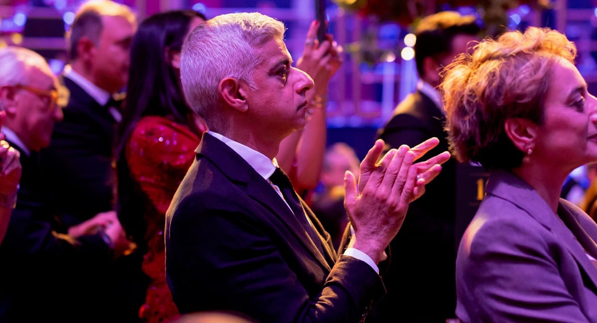 The mayor of London, Sadiq Khan, applaud during the celebration of the 50th anniversary of Bestway Group at the Royal Albert Hall, London, Great Britain. - Reporter