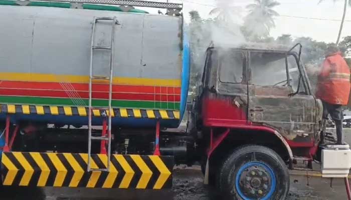 An image of representation shows a tank truck in a road accident. - GeoGrab/PakGazette news