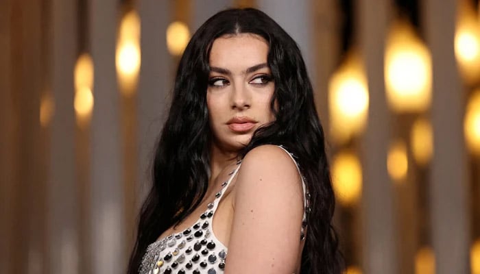 Charli XCX becomes honest about his filming experience of the moment