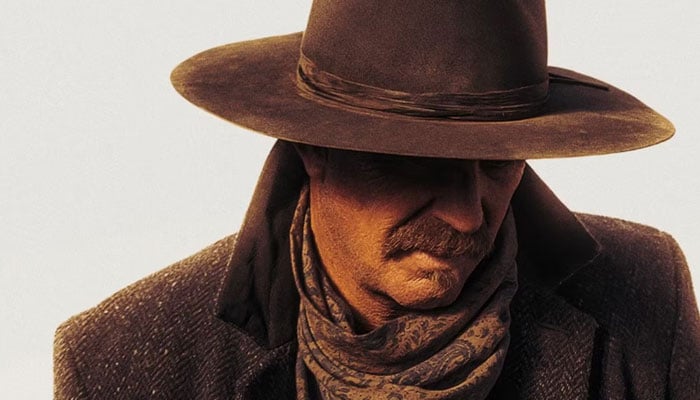 Kevin Costner reacts to the accusation of sexual harassment