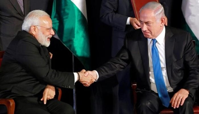 The Indian Prime Minister, Narendra Modi, shakes hand to Israeli Prime Minister Benjamin Netanyahu while delivering joint statements during an exchange of cooperation agreements in Jerusalem on July 5, 2017.-Reuters-