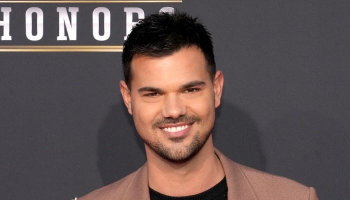Photo: Taylor Lautner admits to get rid of the wife in the summer that I became heather