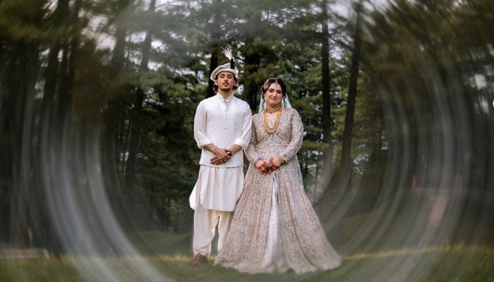 Hasan Raheem and his girlfriend pose for a photograph. - Instagram/@Hasan_raheem