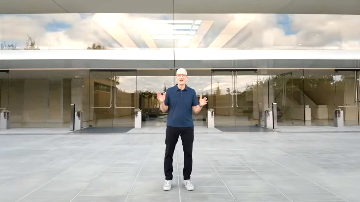 Apple event screen capture in September 2025