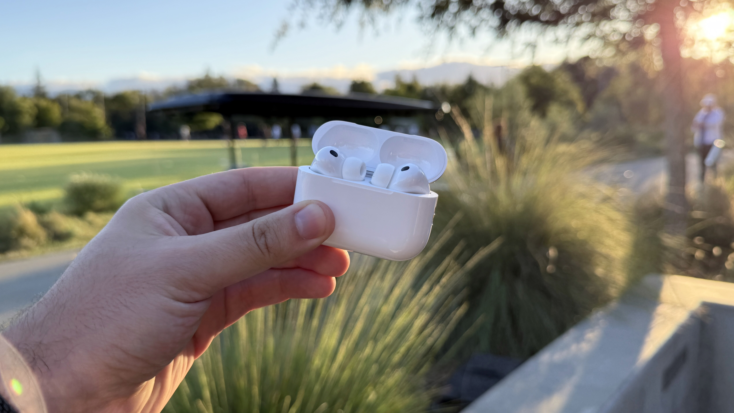 Apple Airpods Pro 3 First look