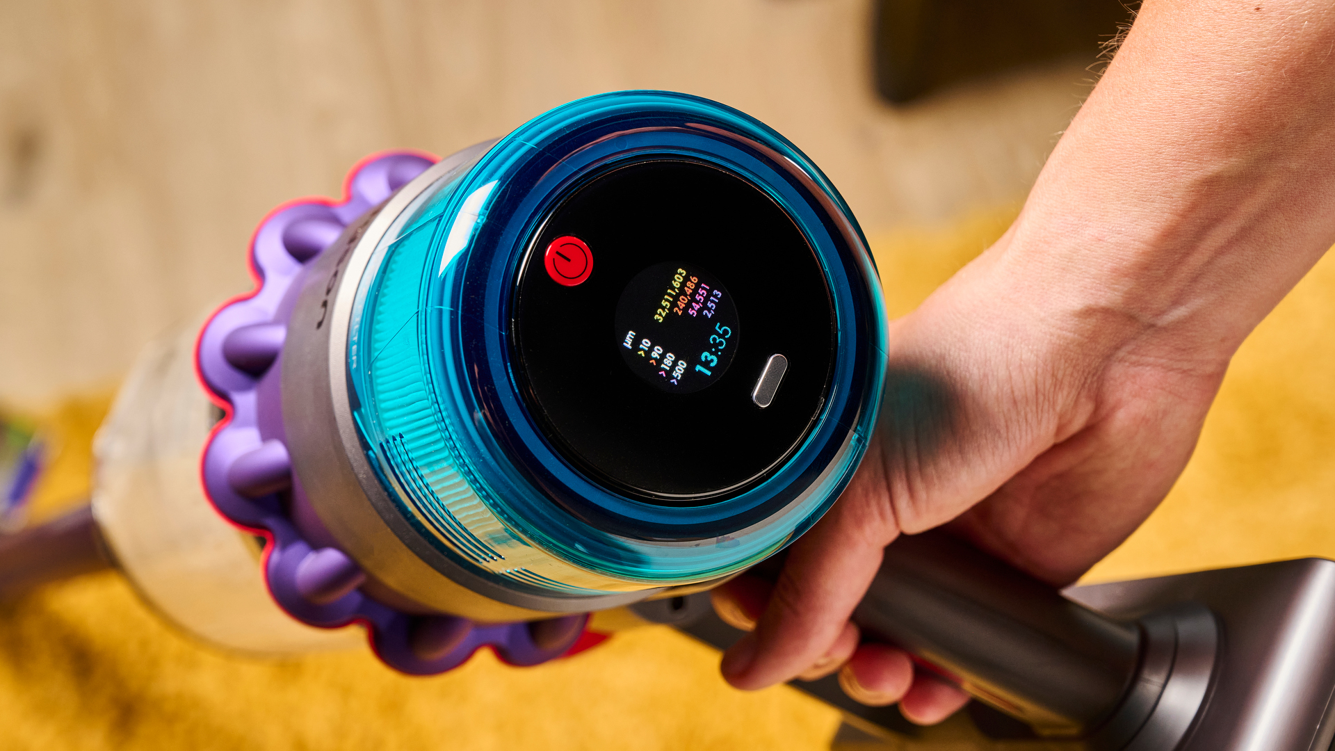 Dyson Gen5 Detet Volumer Dust Report on the Dyson Gen5