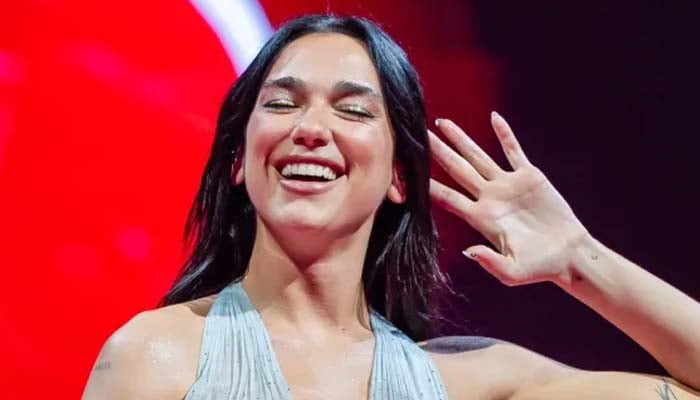 Dua Lipa closes NYC with 4 MSG shows with exhausted entries