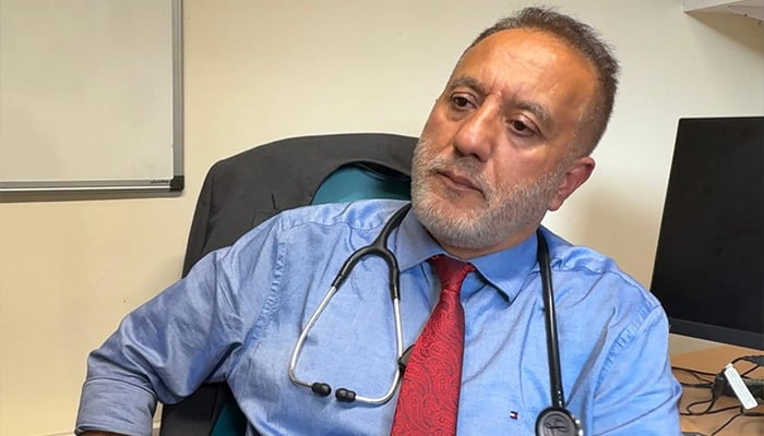 Dr. British-Pakistani, Sher Bahadur Anjum, originally from Gilgit Baltistan, treats patients with talasia through gene therapy for the first time in the United Kingdom. - Reporter