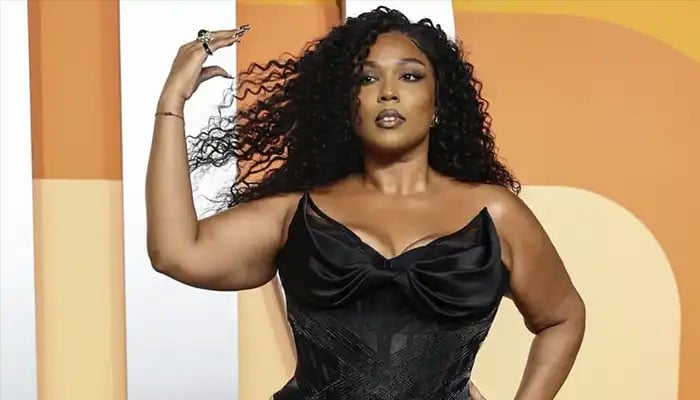 Lizzo is transmitted on social networks about music industry problems