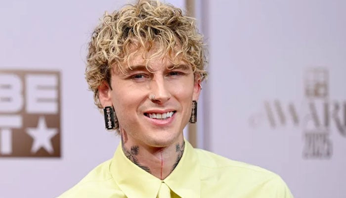 Machine Gun Kelly Share Sweet Snap of his and the daughter of Megan Fox