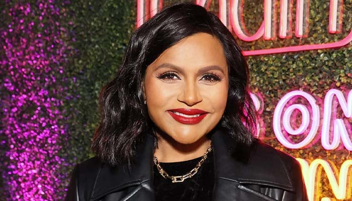Mindy Kaling always has 'sweets' in her bag in fashion parades