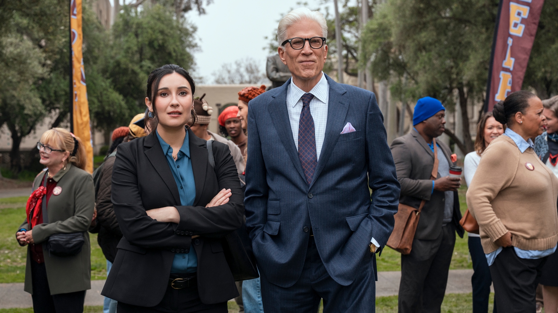 Charles and Julie are together in the second season of A Man on the Inside