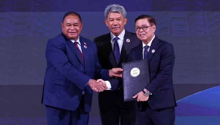 East Timor's Foreign Minister Bendito Freitas, Malaysia's Foreign Minister Mohamad Hasan and Thailand's Foreign Minister Sihasak Phuangketkeow attend a ceremony of East Timor's accession to the ASEAN charter in Kuala Lumpur, Malaysia, on October 25, 2025. – Reuters