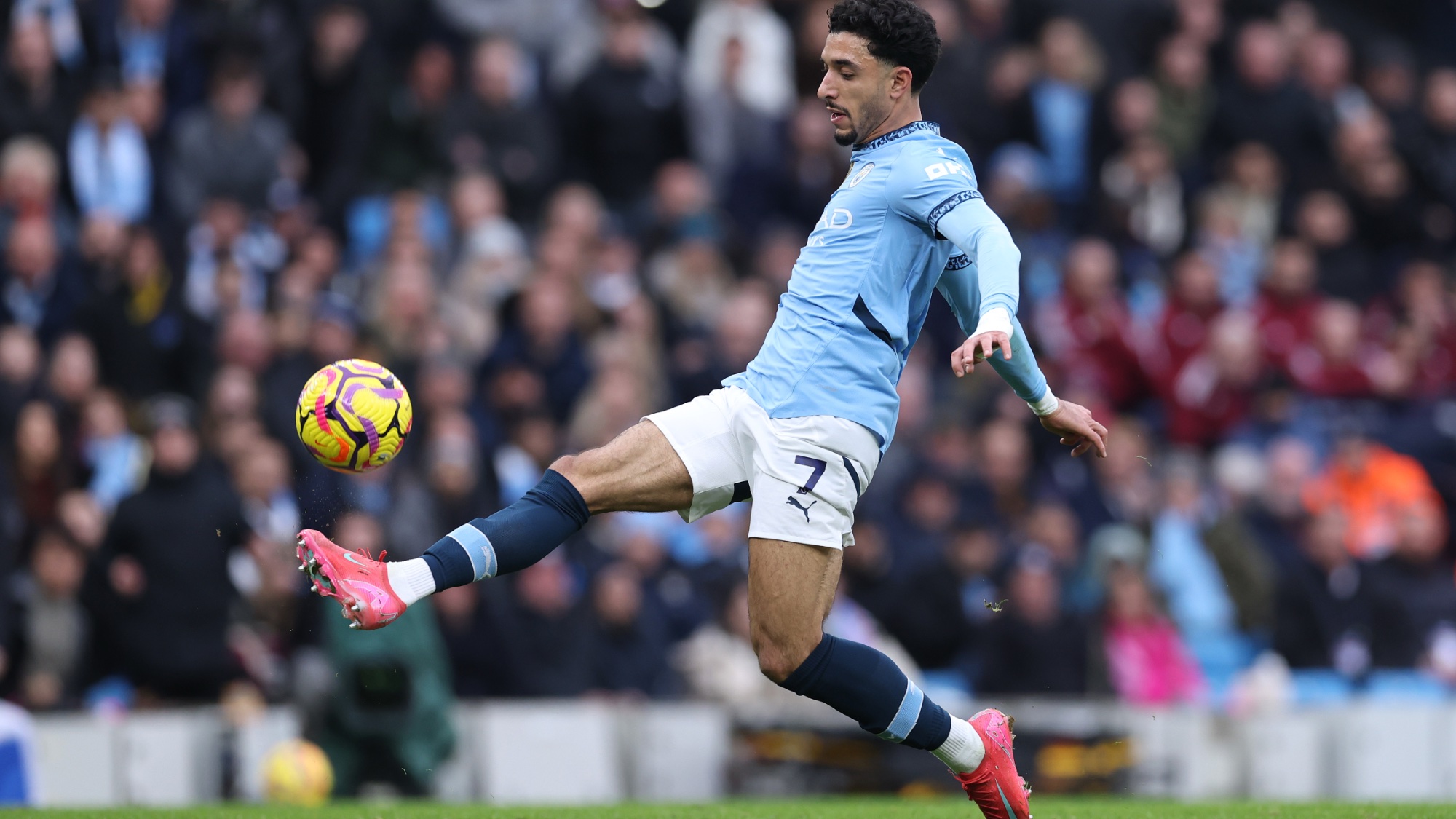 Omar Marmoush of Manchester City scores his first goal during the Premier League match between Manchester City FC and the Newcastle United FC at the Etihad stadium on February 15, 2025 in Manchester, England.