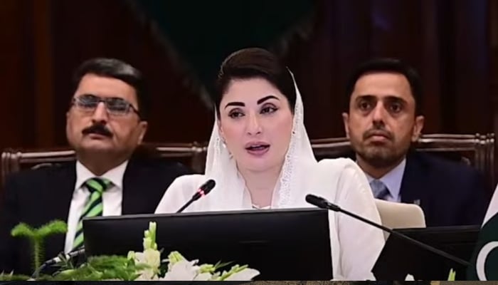 Punjab cm Maryam Nawaz talks to the participants of the National Security and War course 2026 in Lahore, October 4, 2025. - Screengrab through YouTube/PakGazette News