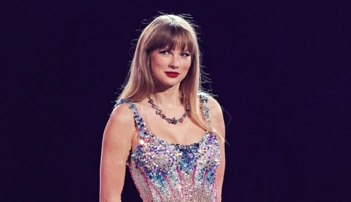 Photo: Taylor Swifts former bandmate rare details: a little sister