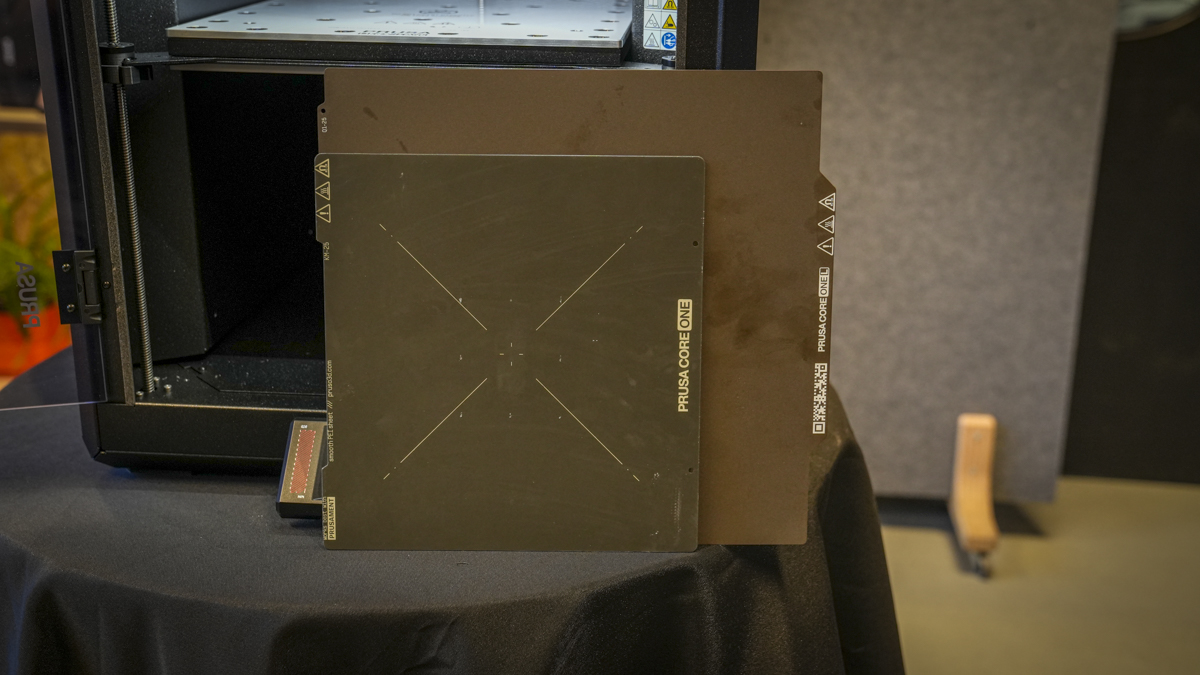 Core One and Core One XL build plates