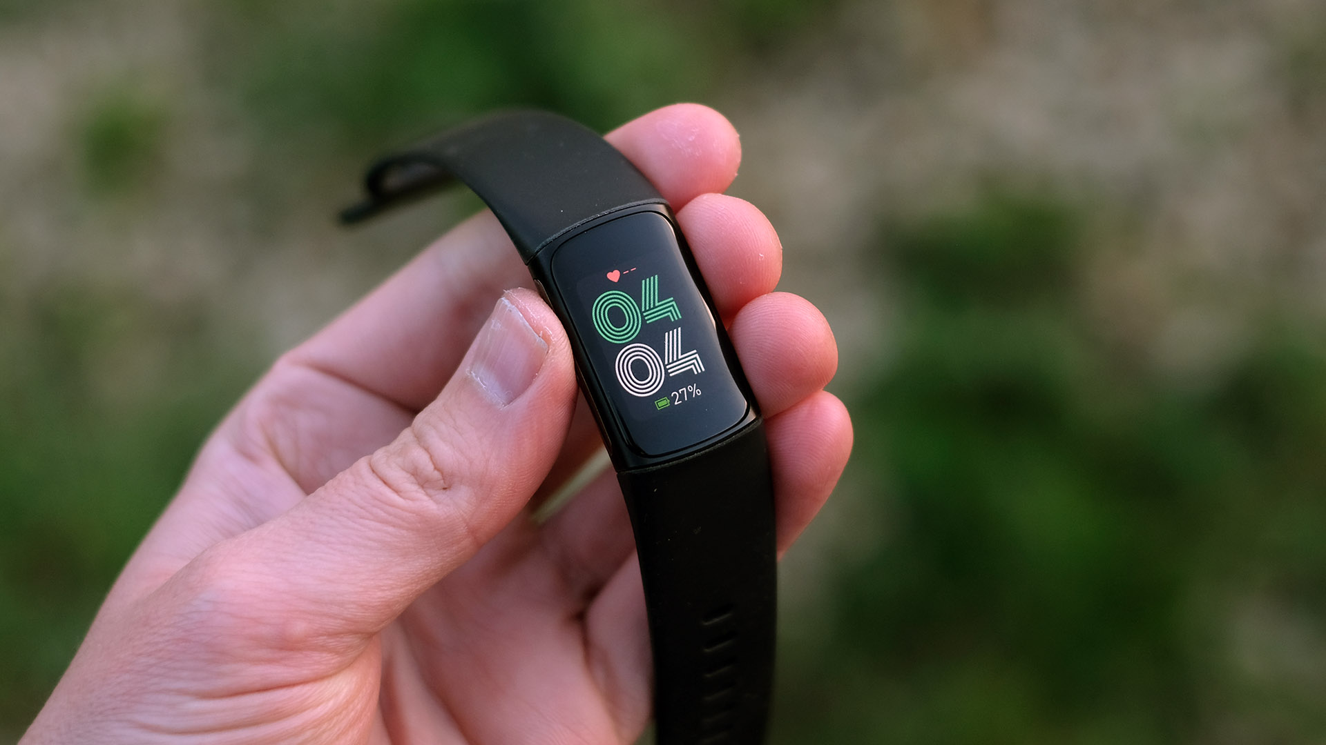 Charge Fitbit 6