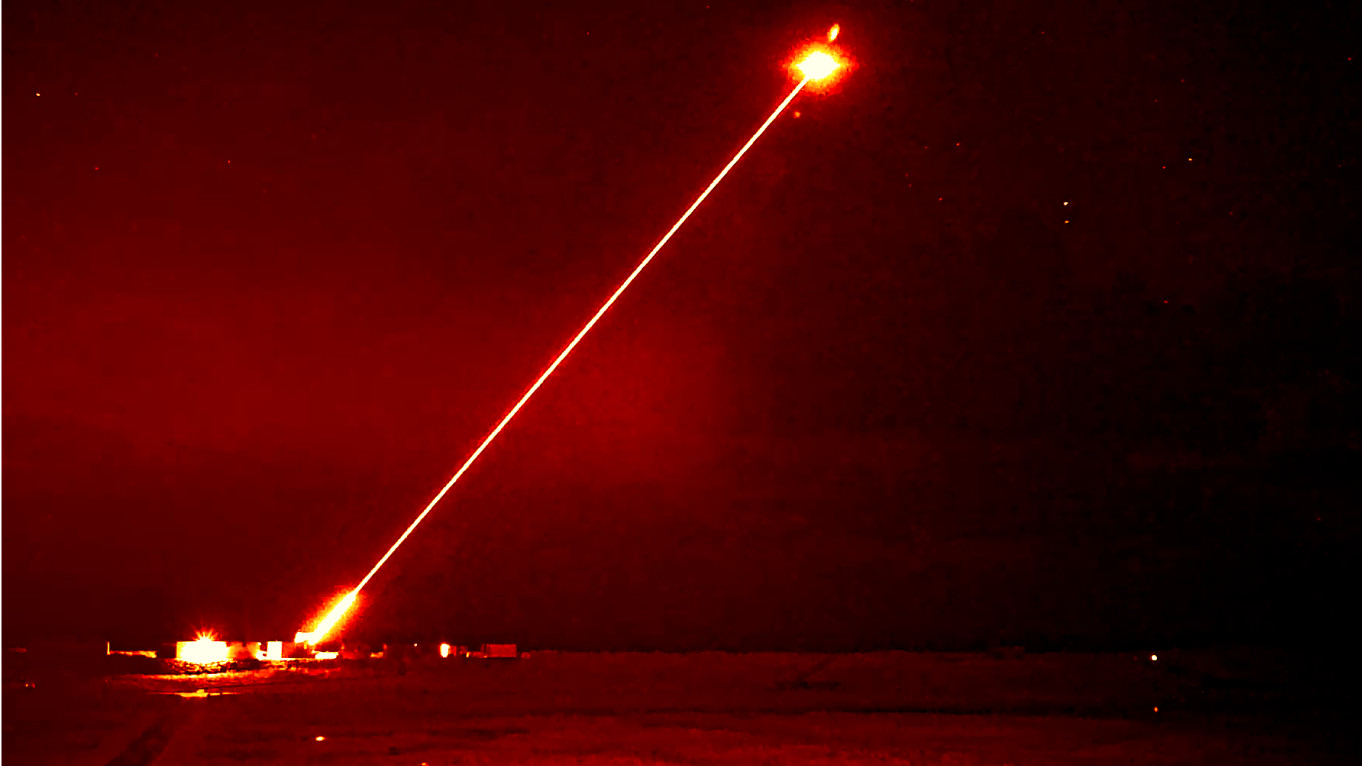 DragonFire LDEW laser directed energy weapon is fired in test