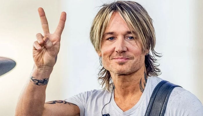 Fan claims Keith Urban dropped hints about divorce before it happened
