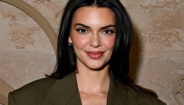 Kendall Jenner celebrates her 30th birthday with a beach party