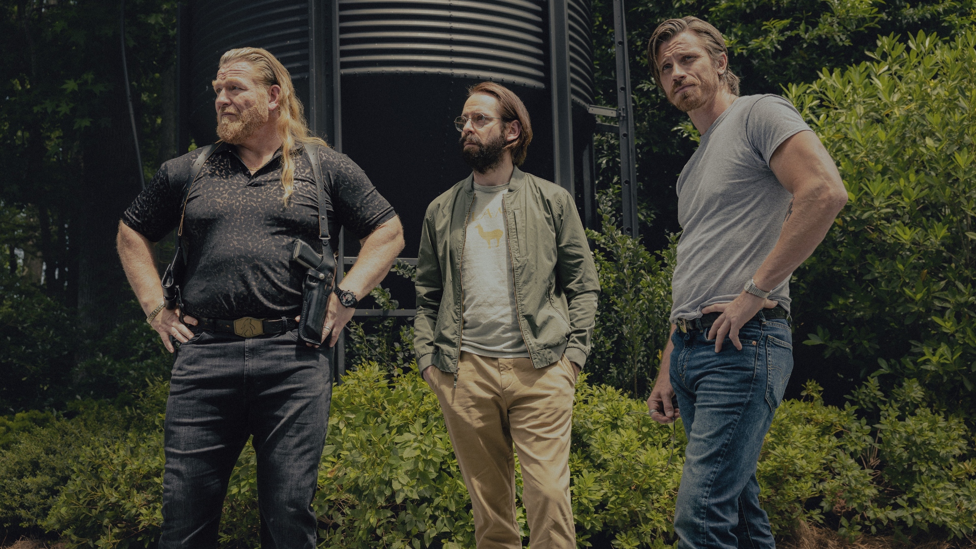 Bodhi and Bigfoot look into the distance on Tulsa King season 3