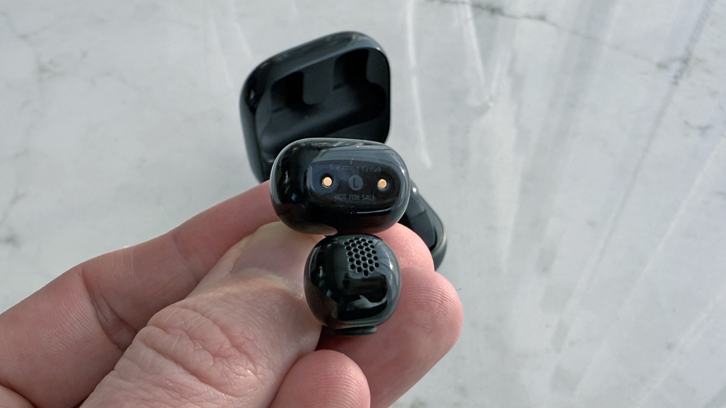 Sony LinkBuds clip showing the speaker grill