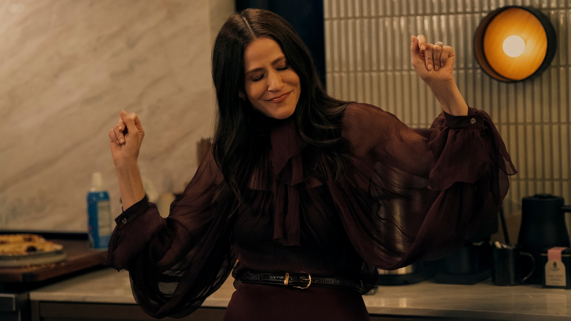 Esther dances in Nobody wants this